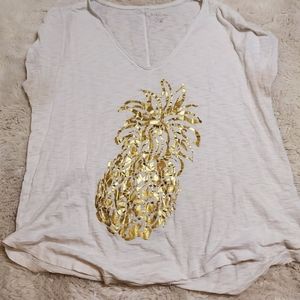 Lilly Pulitzer pineapple tee
